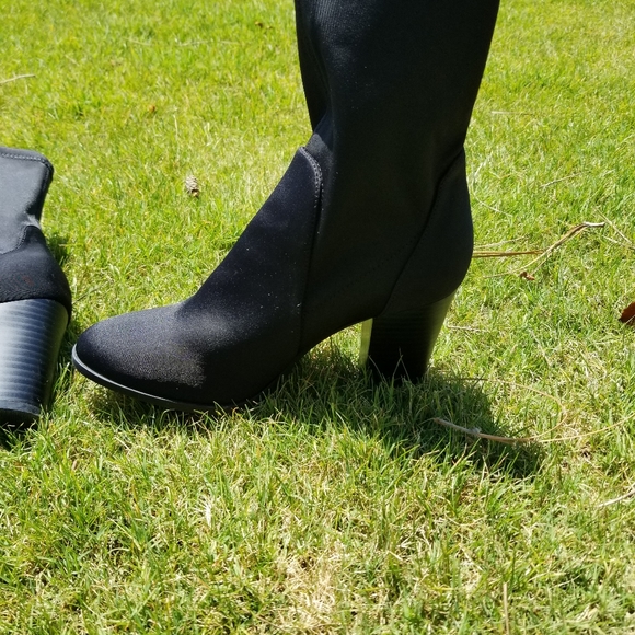 Booties - Picture 6 of 7